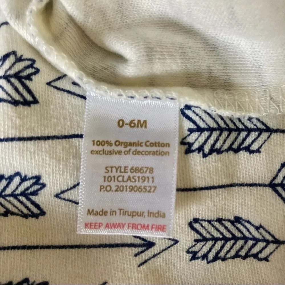 CARTERS and TOUCHED BY NATURE Organic Cotton Onesie & Baby Sleeper 0-6 months